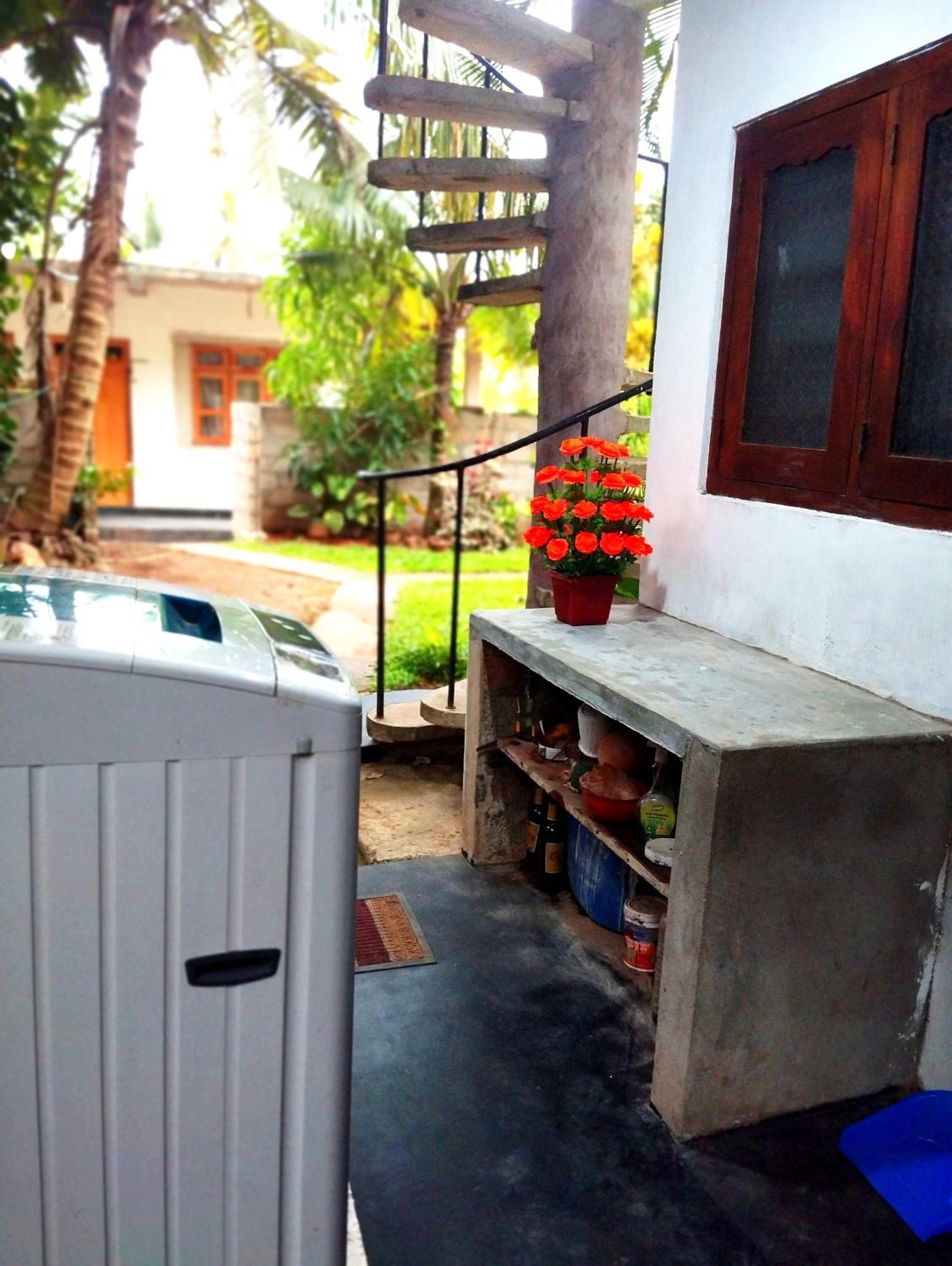 Villa Lovely Birds Mirissa Luaran gambar